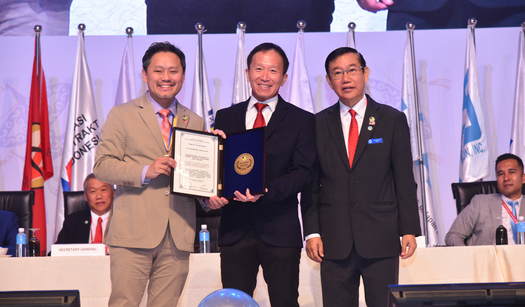 IFAWPCA 2018 Builders Award - Civil Engineering Construction Category : BRT Sunway Line – Silver Medal